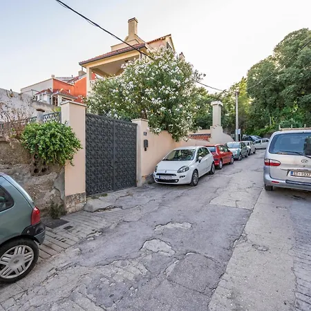 Boutique Anna Varos * Split