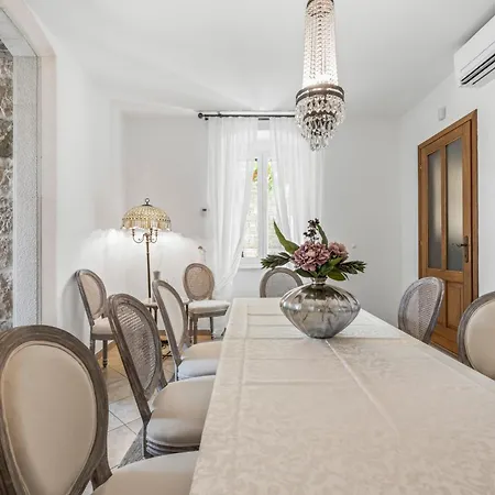 Villa Boutique Anna Varos Split