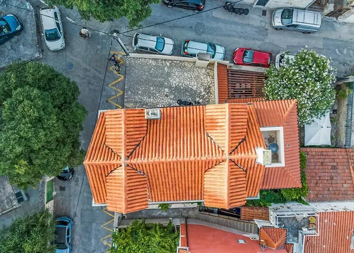 Boutique Anna Varos Willa Split