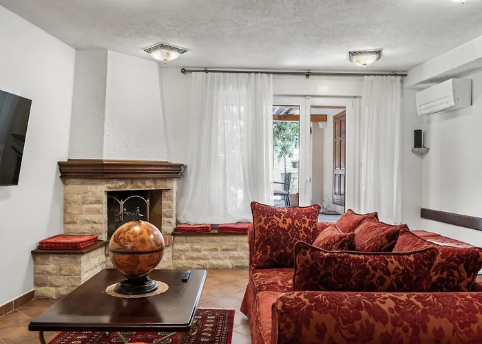 Boutique Anna Varos Willa *