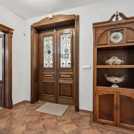 Boutique Anna Varos 스플리트